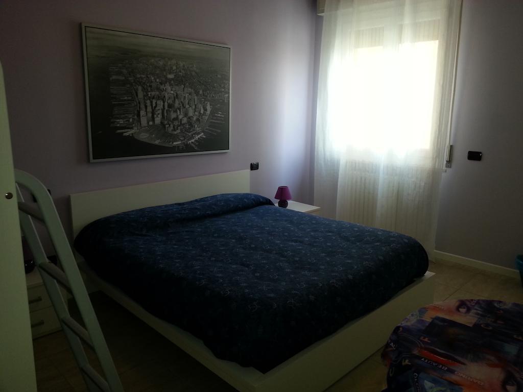 Sony Affittacamere Desenzano del Garda Extérieur photo